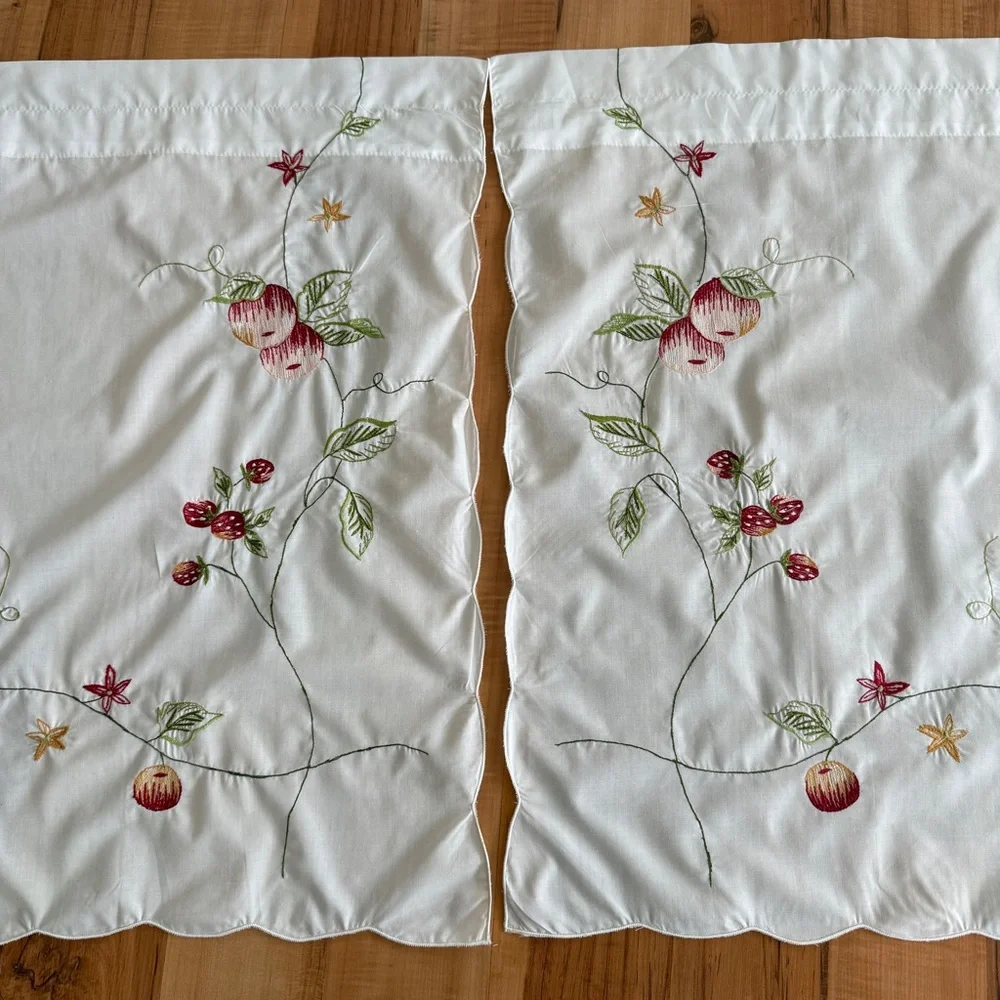 NEW ~ Embroidered Apples & Strawberries White Kitchen Curtain Tiers 60” x 24” - Picture 4 of 14